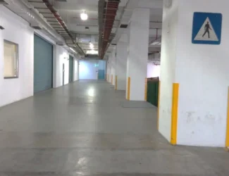 loading bay with dock levellers 6 Serangoon North Avenue 5 loading bay with dock levellers