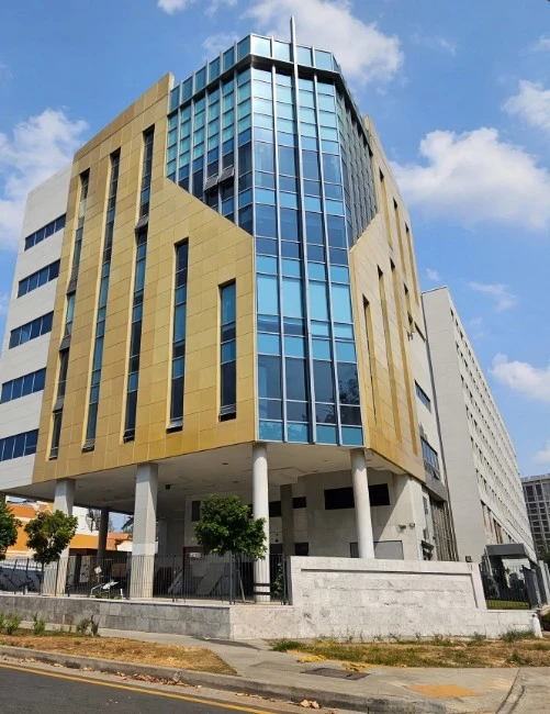18 Arumugum Macpherson