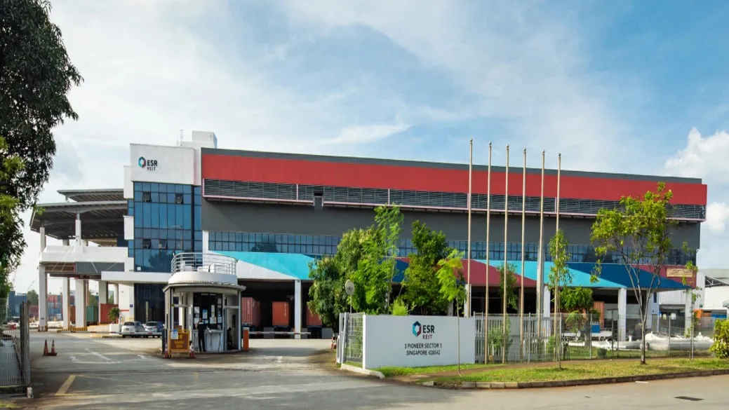 3 pioneer sector1