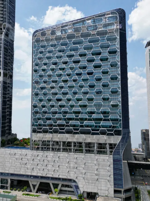 UIC Building – 5 Shenton Way Singapore 068808